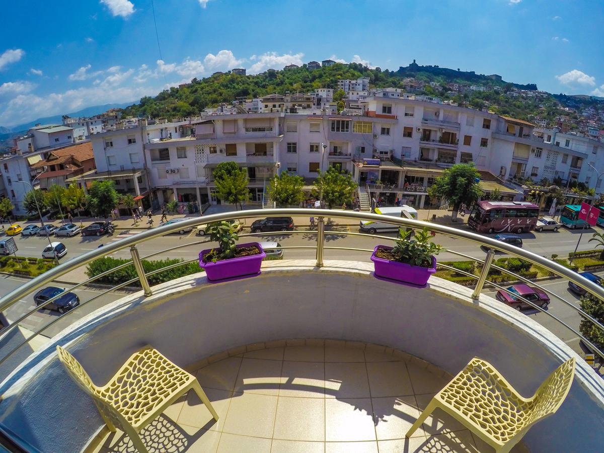 Hotel Freskia Gjirokastër Exterior foto